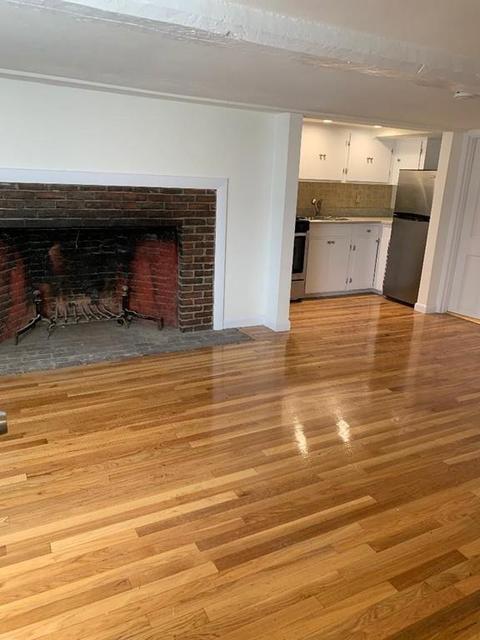 7 Lee St #1, Marblehead, MA 01945 photo 6