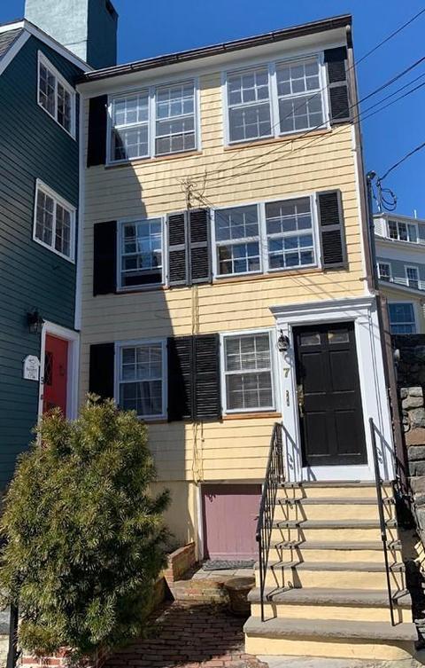 7 Lee St #1, Marblehead, MA 01945 photo 1