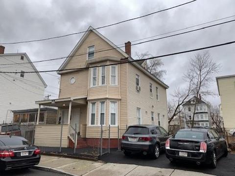17 Willow St, Lawrence, MA 01841 photo 9