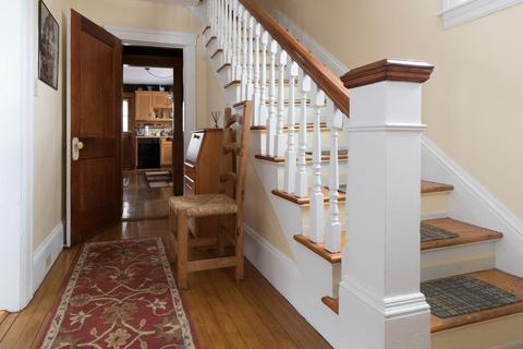6 Healy Rd, Worcester, MA 01603 photo 4