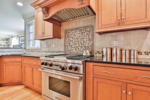 5 Davis Ln, Georgetown, MA 01833 photo 4