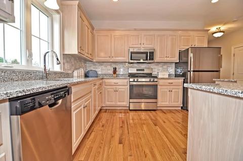 90 Eaglebrook Blvd, Wrentham, MA 02093 photo 8