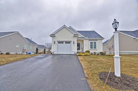 90 Eaglebrook Blvd, Wrentham, MA 02093 photo 1