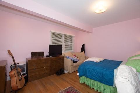 21 Algonquin Rd, Canton, MA 02021 photo 14