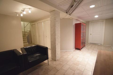 30 Stanton Rd #2, Brookline, MA 02445 photo 19