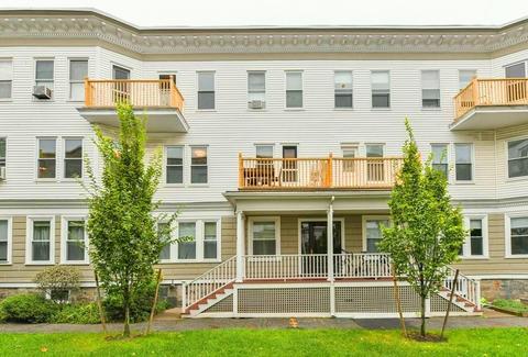30 Stanton Rd #2, Brookline, MA 02445 photo 1