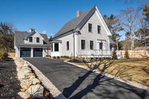 1081 Main St, Cotuit, MA 02635 photo 1