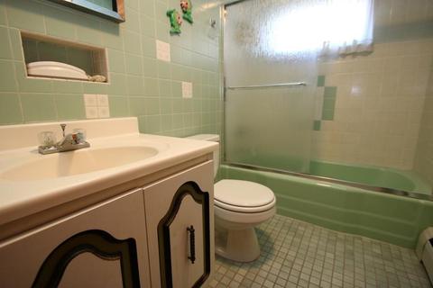 8 Douglas Rd, Saugus, MA 01906 photo 11