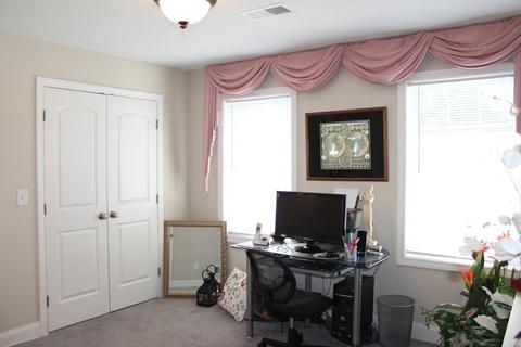 615 Dickinson St, Fall River, MA 02721 photo 23