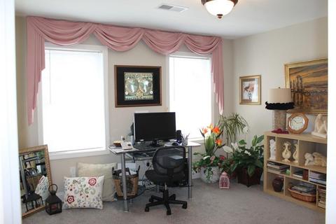615 Dickinson St, Fall River, MA 02721 photo 24