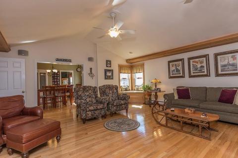264 Main St, Leominster, MA 01453 photo 7