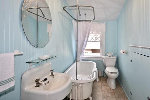 11 Prospect St, Buzzards Bay, MA 02532 photo 22