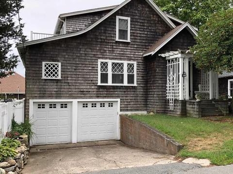 11 Prospect St, Buzzards Bay, MA 02532 photo 2