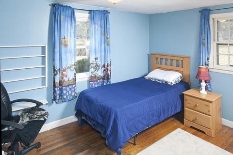 2 Eldon St, Middleboro, MA 02346 photo 8