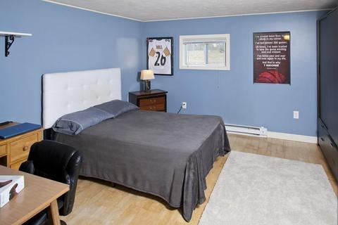 2 Eldon St, Middleboro, MA 02346 photo 12