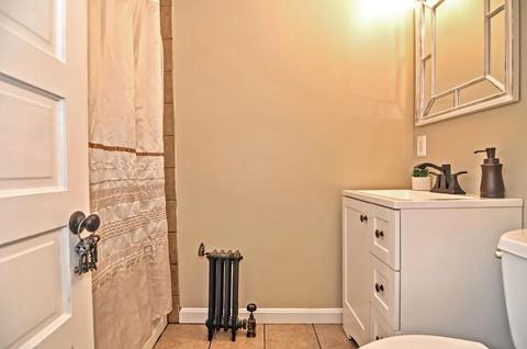 26 Harold St, Worcester, MA 01604 photo 12