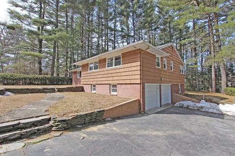 587 Westhampton Rd, Northampton, MA 01062 photo 2
