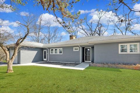 141 Pinecrest Dr, Springfield, MA 01118 photo 1