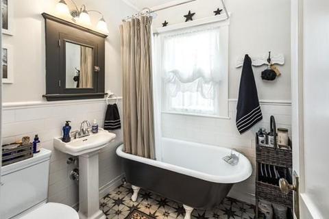 49 Waldron Rd, Braintree, MA 02184 photo 12
