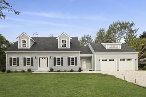 45 Trinity Pl, Centerville, MA 02632 photo 1