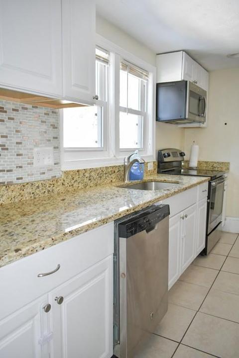 19 Logan St, Lawrence, MA 01841 photo 7