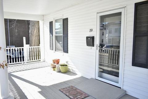 19 Logan St, Lawrence, MA 01841 photo 3