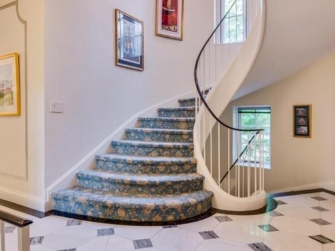 275 Hale St, Beverly, MA 01915 photo 23