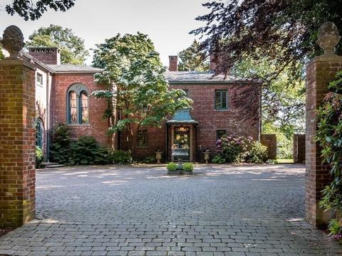 275 Hale St, Beverly, MA 01915 photo 3