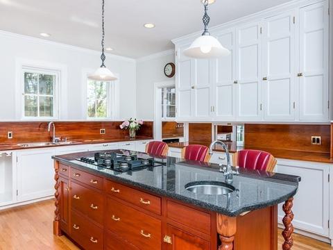 275 Hale St, Beverly, MA 01915 photo 18