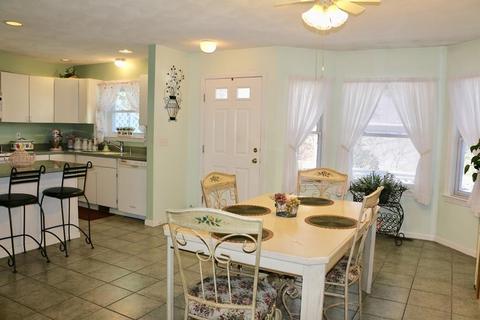 2 Carnation Cir #D, Reading, MA 01867 photo 9