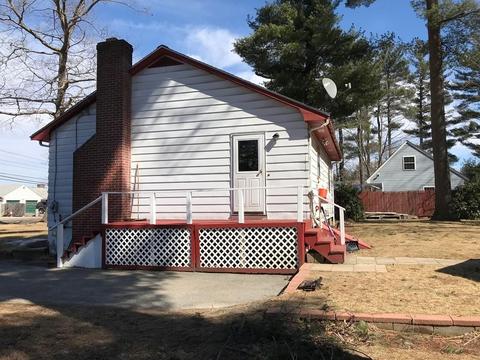 77 Sandy Pond Rd, Ayer, MA 01432 photo 2