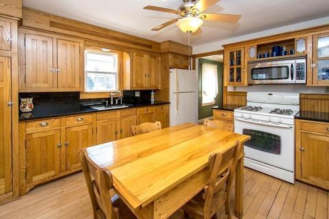 95 Powell Ave, Springfield, MA 01118 photo 5