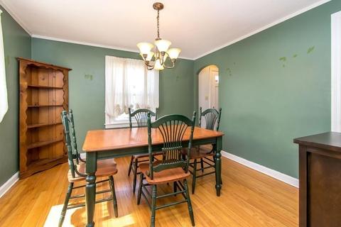 95 Powell Ave, Springfield, MA 01118 photo 11