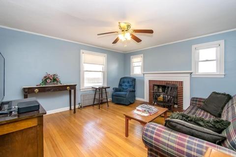 95 Powell Ave, Springfield, MA 01118 photo 8