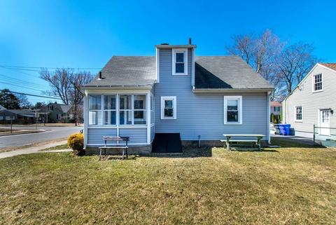 95 Powell Ave, Springfield, MA 01118 photo 2