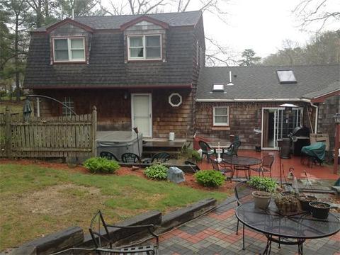 4 Broadmarsh Ave, Wareham, MA 02571 photo 4