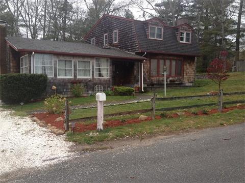 4 Broadmarsh Ave, Wareham, MA 02571 photo 2