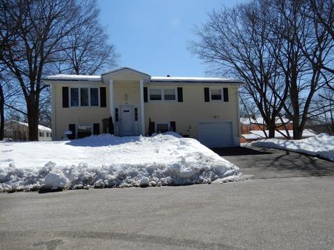 170 Seamans St, Woonsocket, RI 02895 photo 1