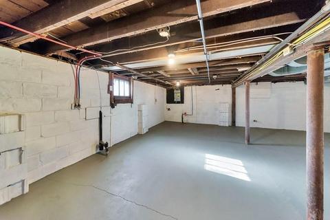 57 Melville St, Springfield, MA 01104 photo 16