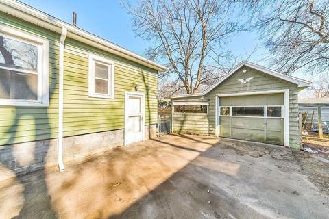 57 Melville St, Springfield, MA 01104 photo 25