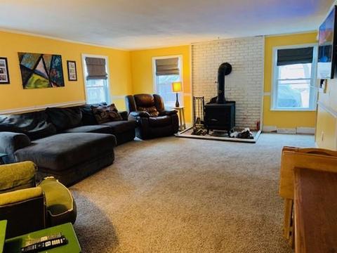 102 Forest Rd, Salisbury, MA 01952 photo 4