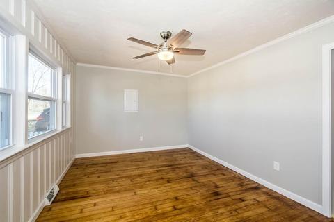 133 C St, Dracut, MA 01826 photo 12