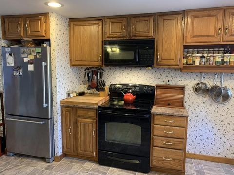 26 High St, Erving, MA 01344 photo 5