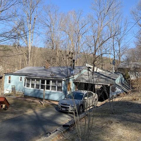 26 High St, Erving, MA 01344 photo 3