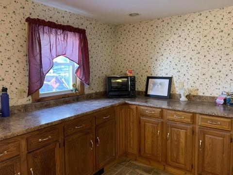26 High St, Erving, MA 01344 photo 6