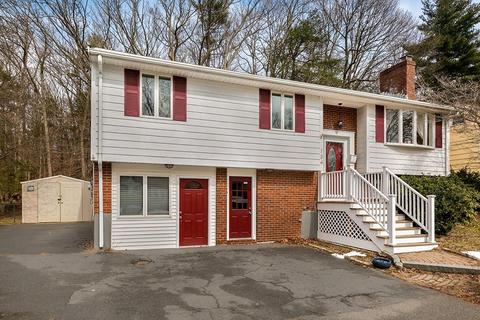 134 Vincent Rd, Dedham, MA 02026 photo 2