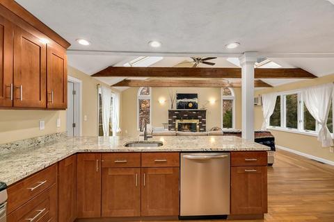 134 Vincent Rd, Dedham, MA 02026 photo 7