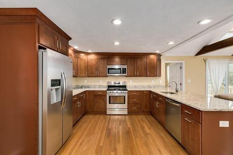 134 Vincent Rd, Dedham, MA 02026 photo 6