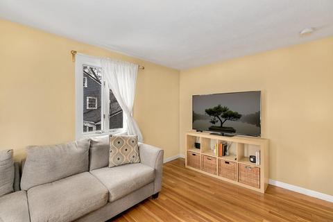 134 Vincent Rd, Dedham, MA 02026 photo 18