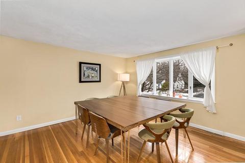134 Vincent Rd, Dedham, MA 02026 photo 3